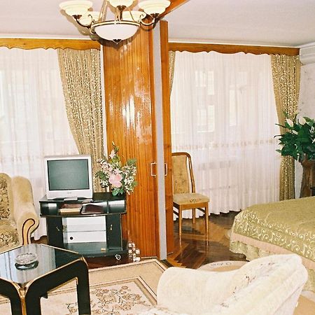 Viktoria Hotel 敖德萨 外观 照片